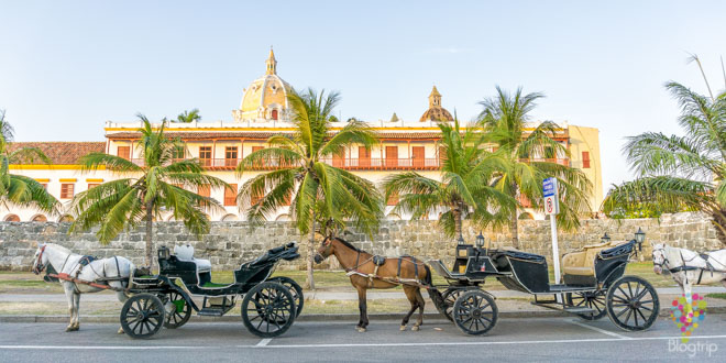 Paseo en coche o carroza por Cartagena